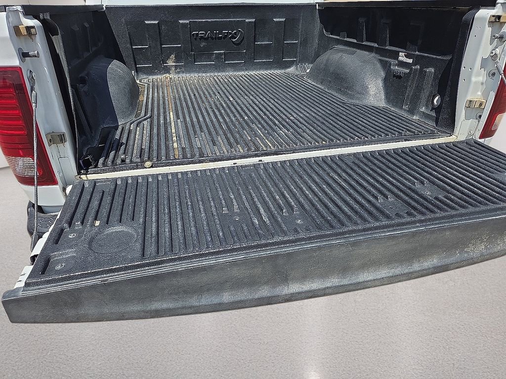 Used 2024 RAM 1500 Classic Warlock AWD/4WD image 15