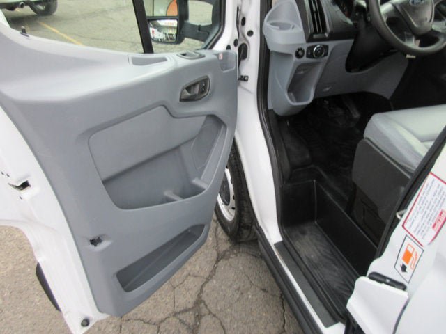 Used 2019 Ford Transit 250 138 RWD image 19