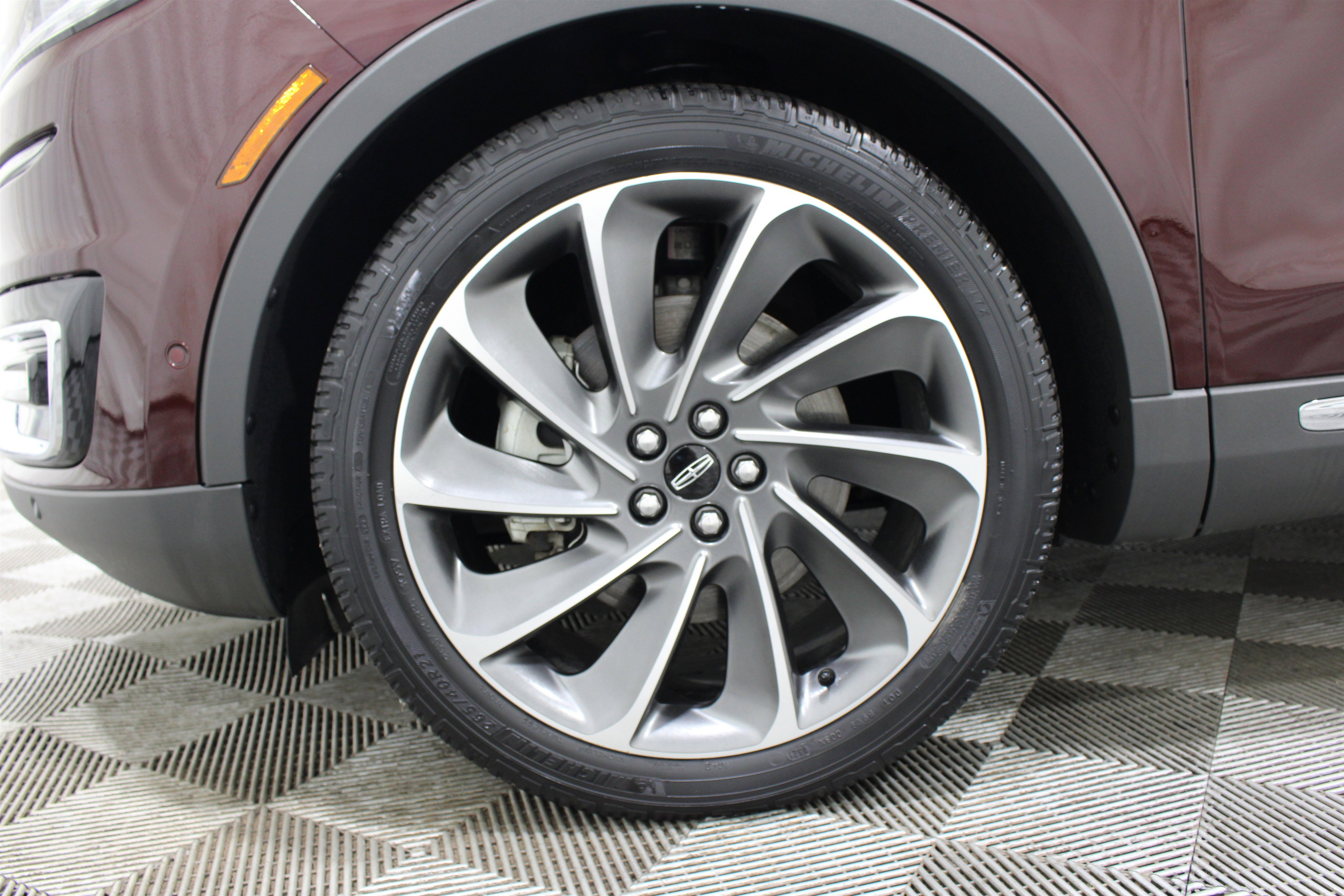 Used 2019 Lincoln Nautilus Reserve w/ Ultimate Package AWD/4WD image 39
