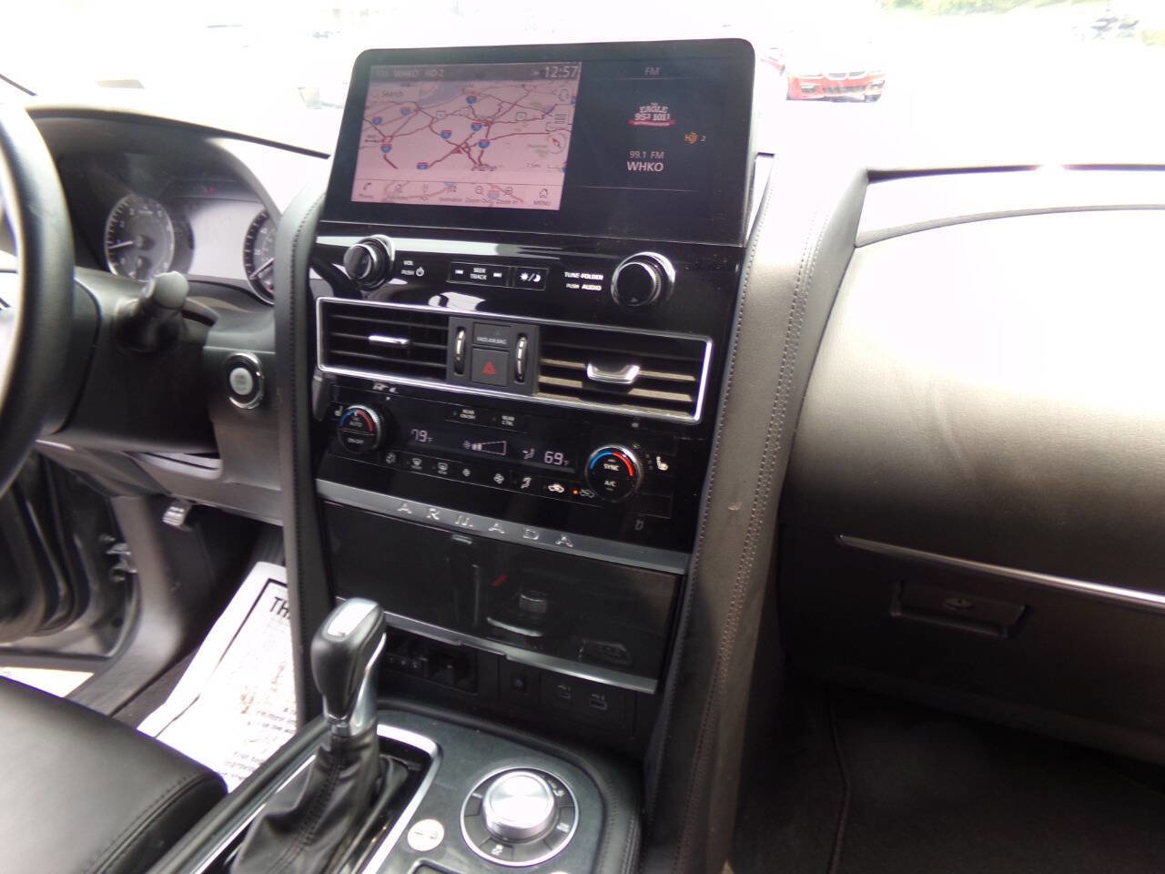 Used 2023 Nissan Armada SV image 43