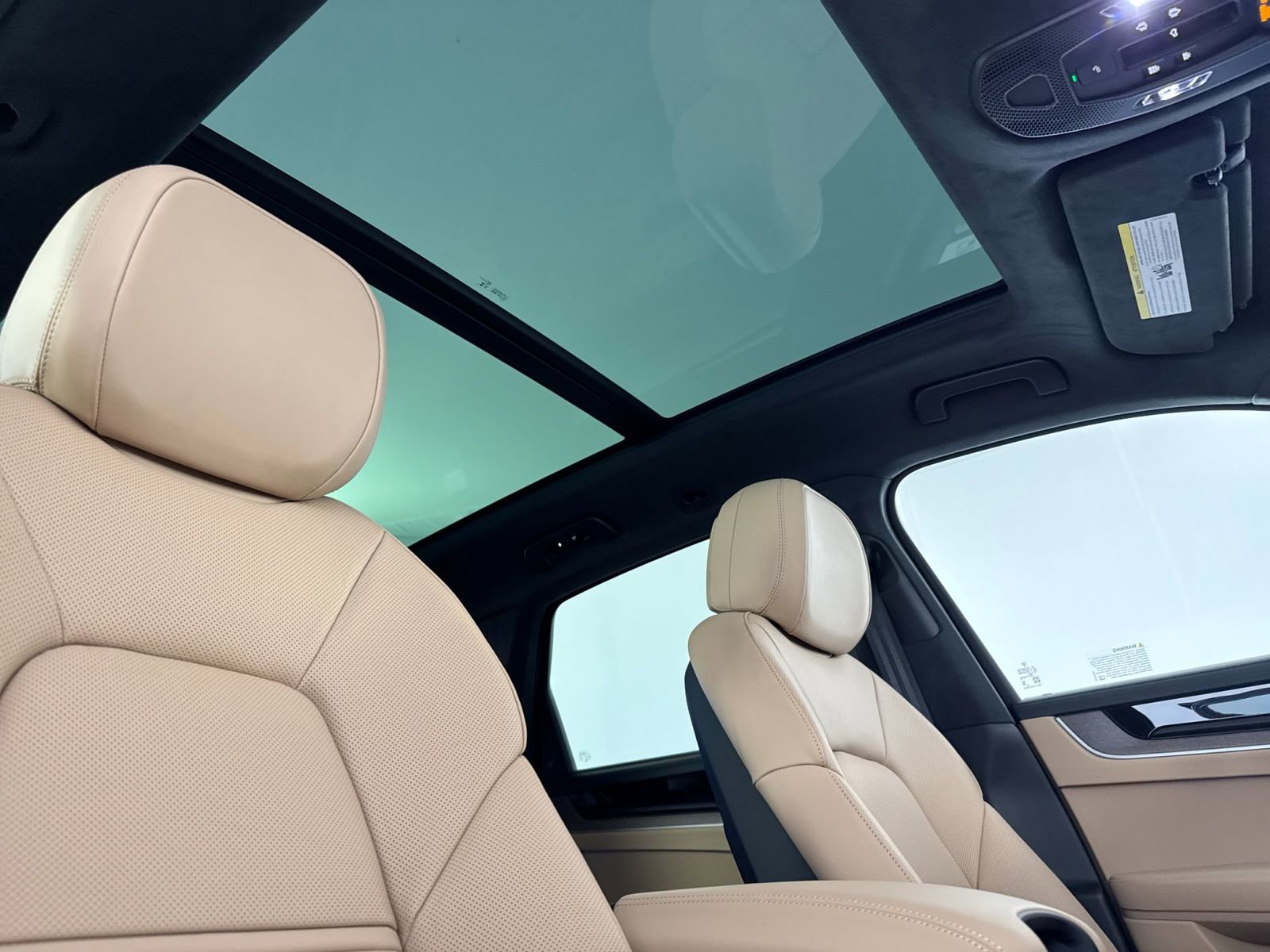 New 2026 Porsche Cayenne S image 19