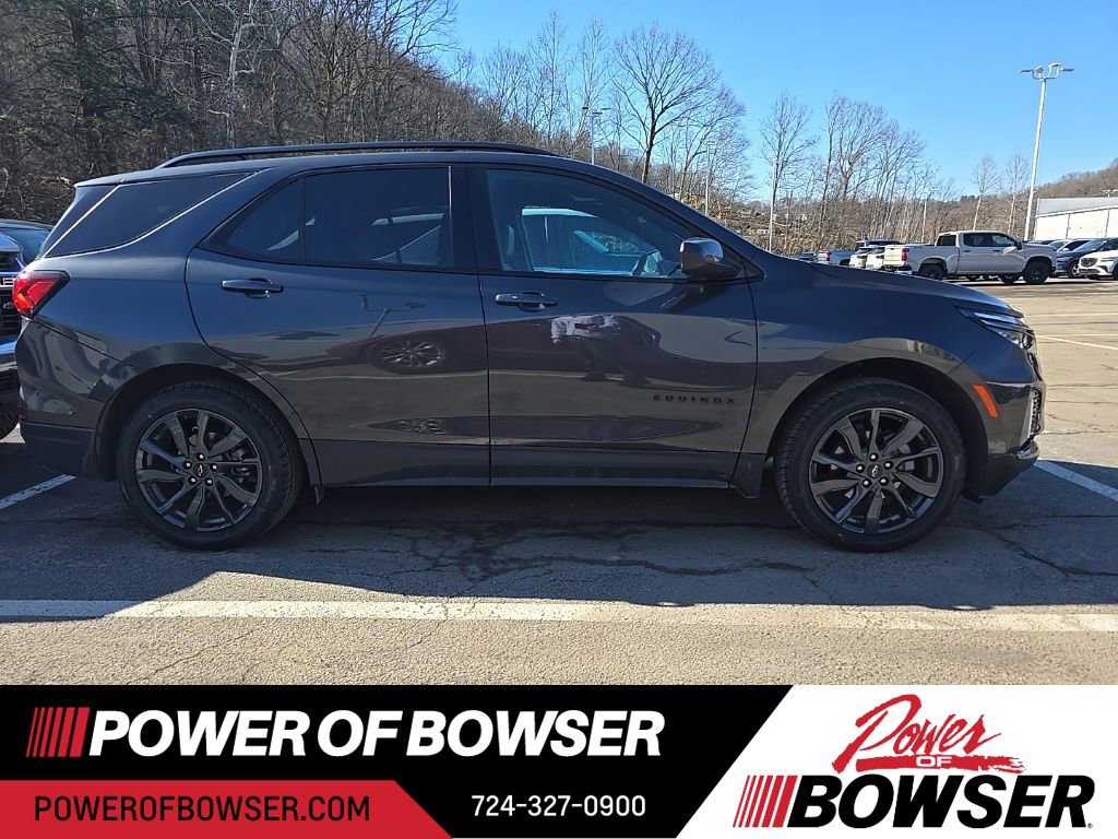 Used 2023 Chevrolet Equinox RS image 4