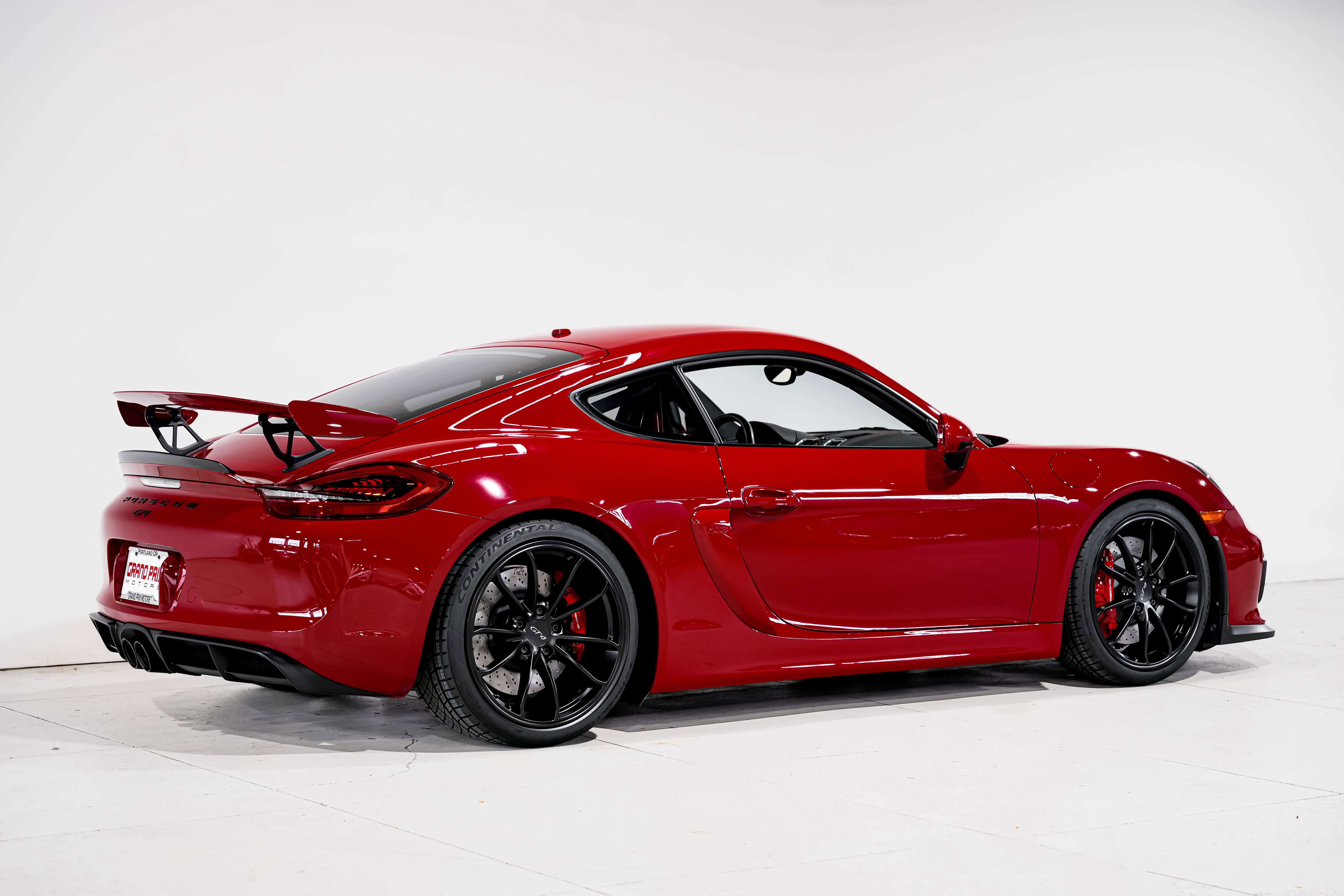 Used 2016 Porsche Cayman GT4 RWD image 3