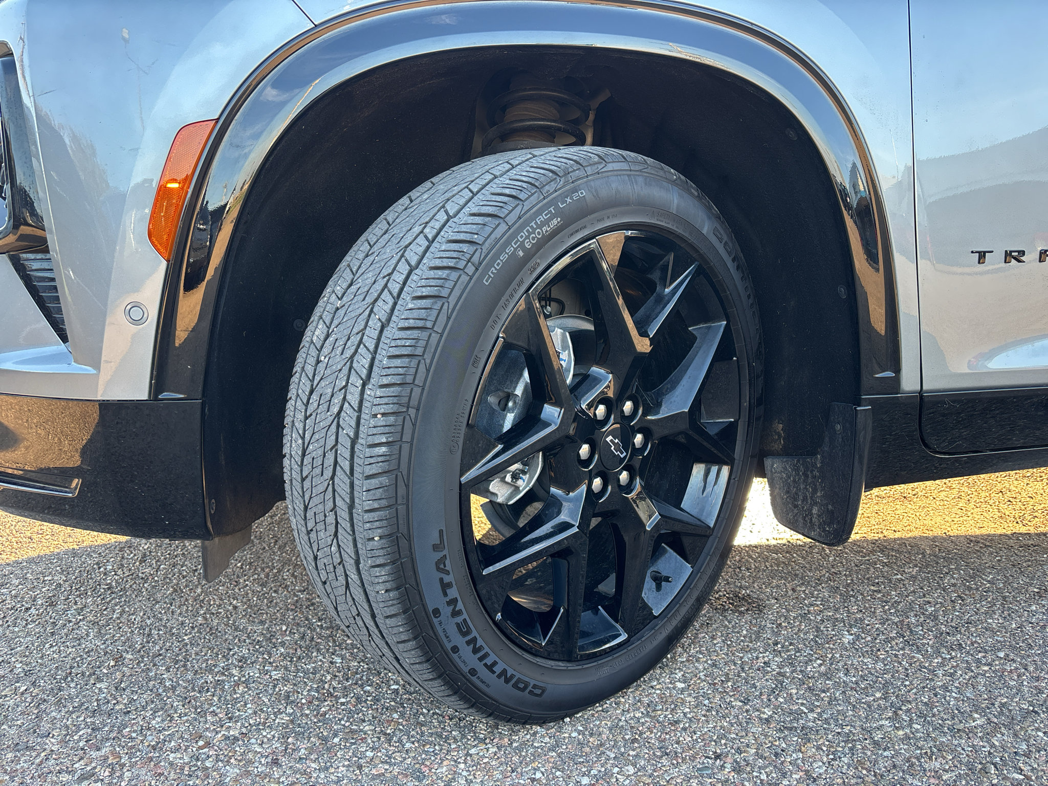 Used 2026 Chevrolet Traverse RS w/ LPO, Floor Liner Package FWD image 23