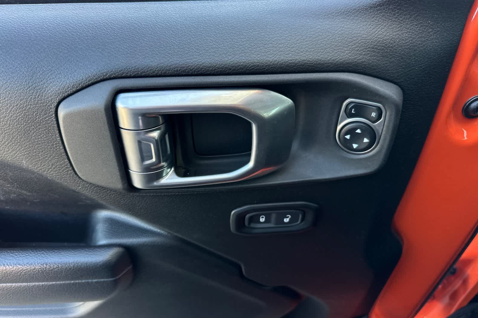 Used 2023 Jeep Wrangler Sport AWD/4WD image 14