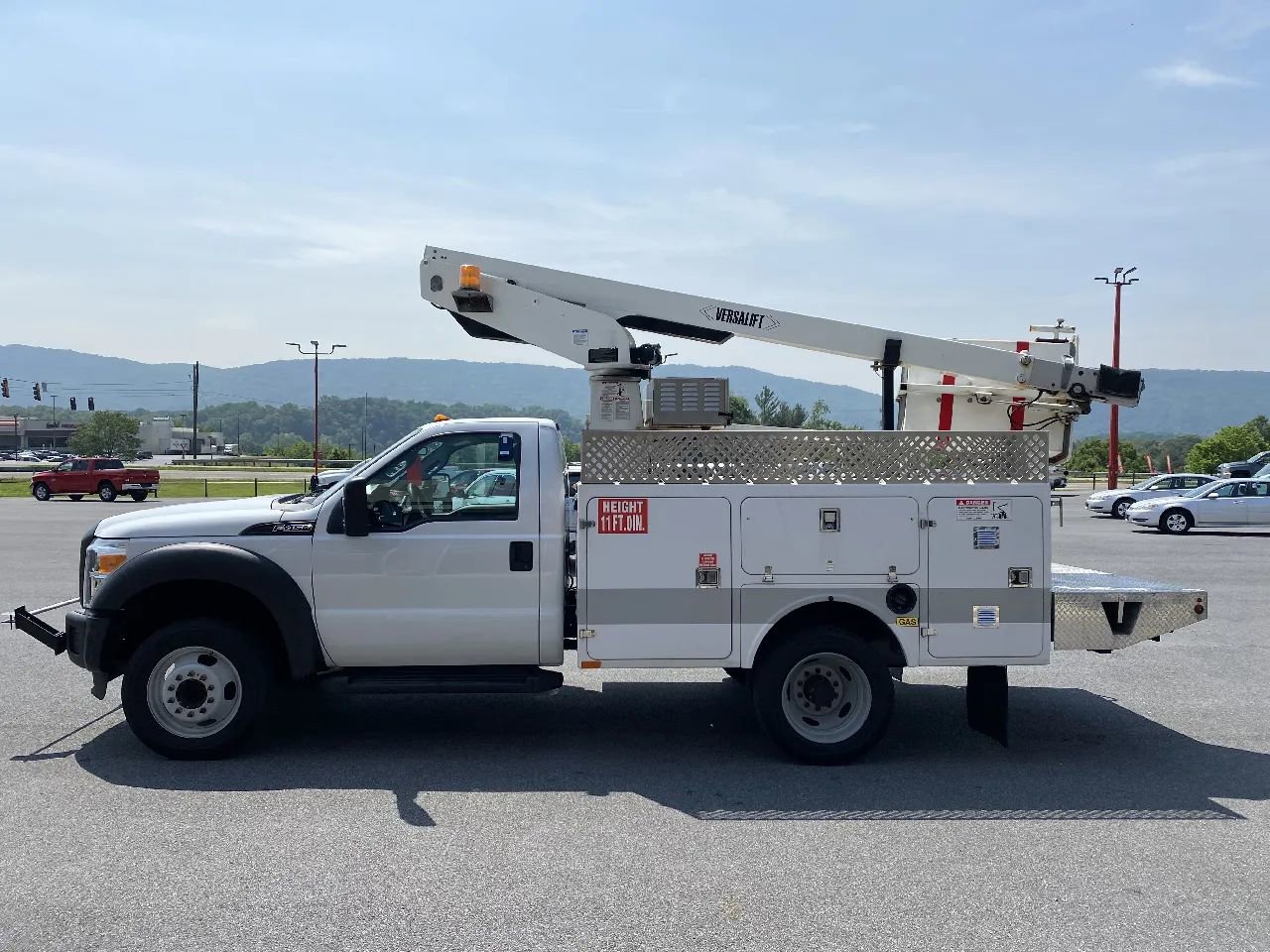 Used 2012 Ford F450 XL w/ Heavy Service Suspension Pkg RWD image 5
