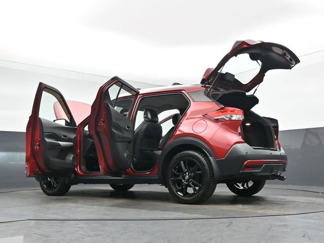 Used 2020 Nissan Kicks SR w/ SR Premium Package image 46