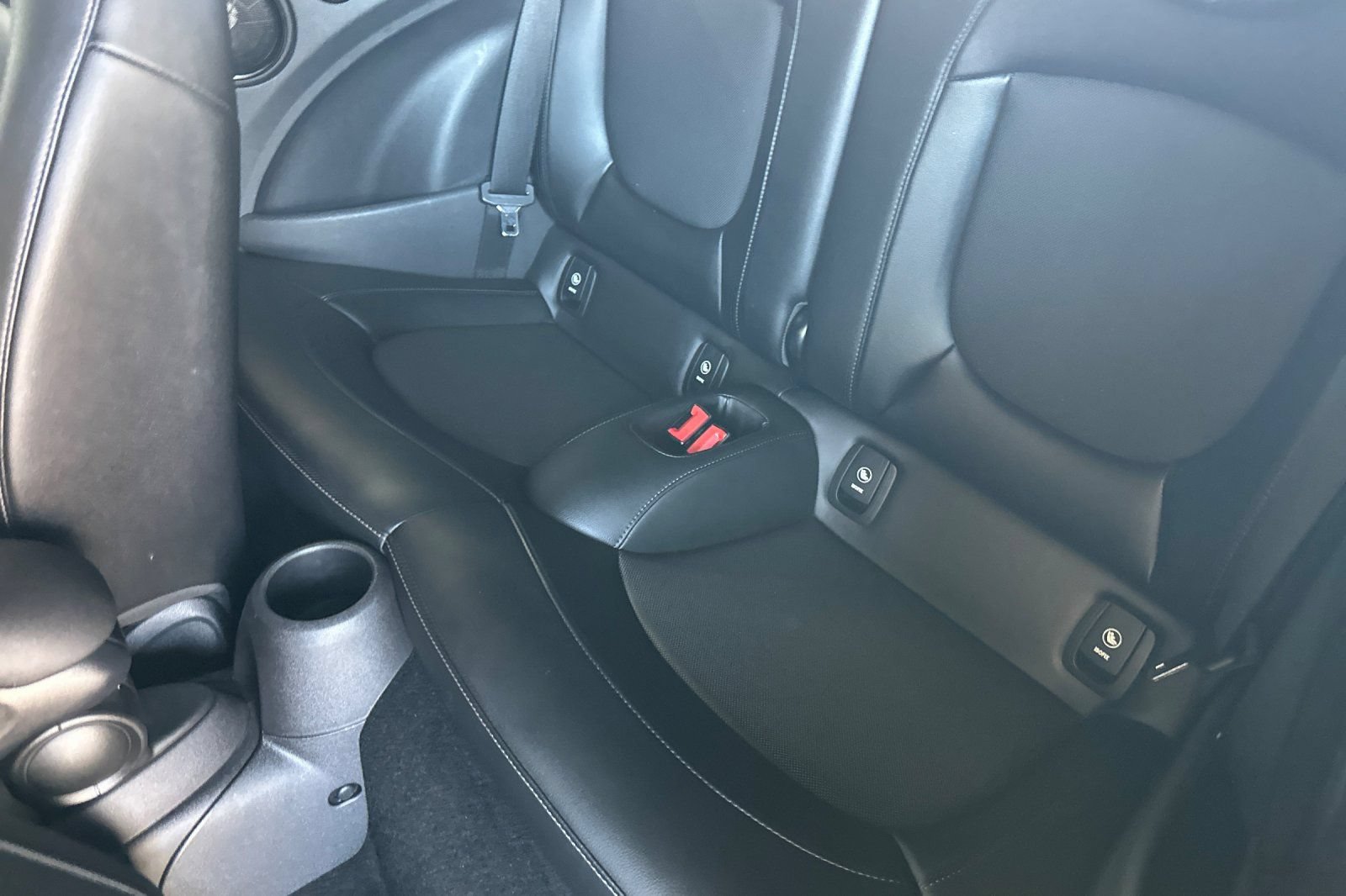 Used 2018 MINI Cooper Convertible FWD image 12