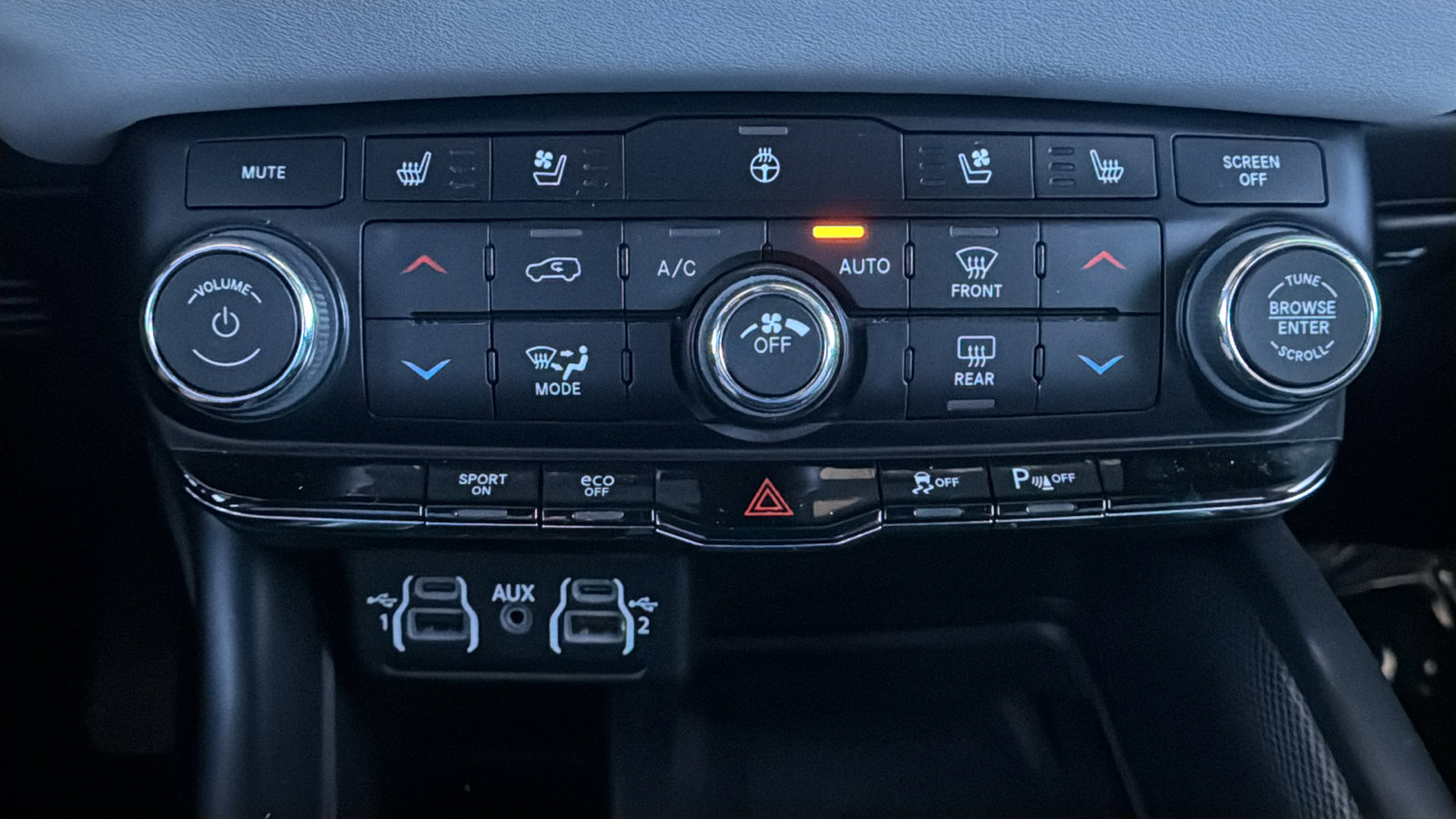 Used 2022 Dodge Durango R/T w/ Blacktop Package image 30