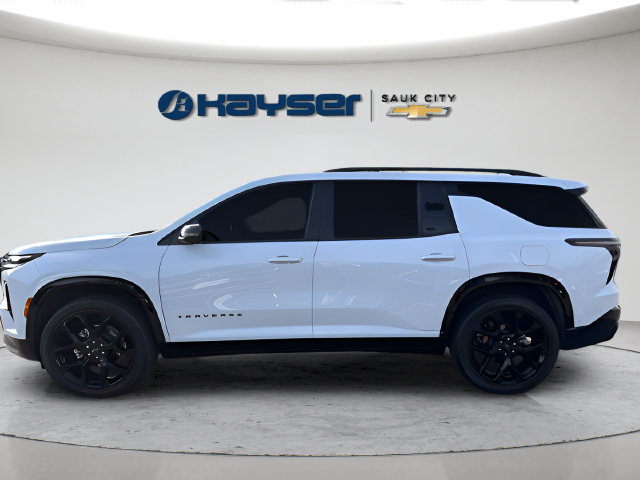 Used 2026 Chevrolet Traverse RS w/ LPO, Floor Liner Package AWD/4WD image 6