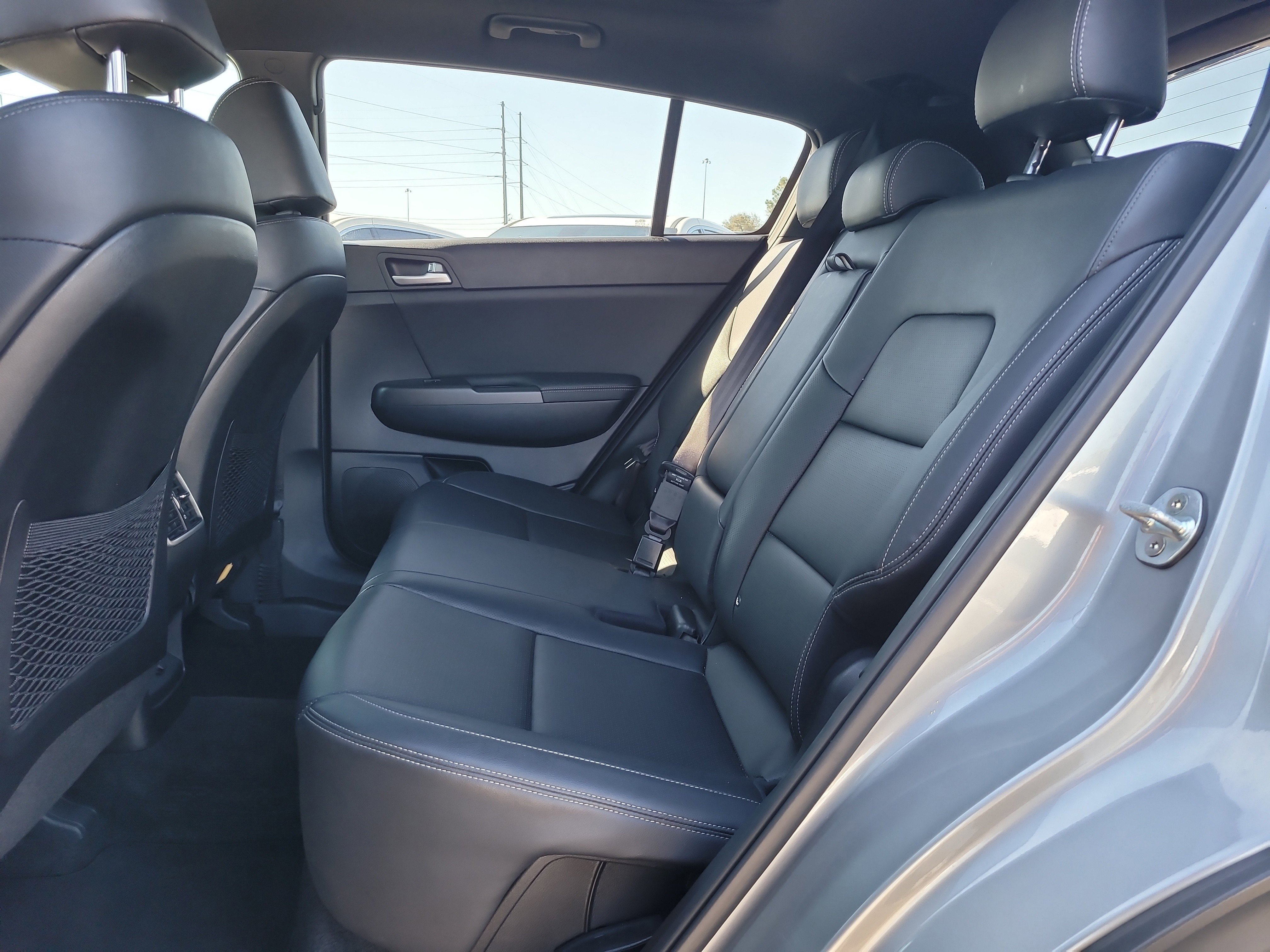 Used 2021 Kia Sportage S image 11