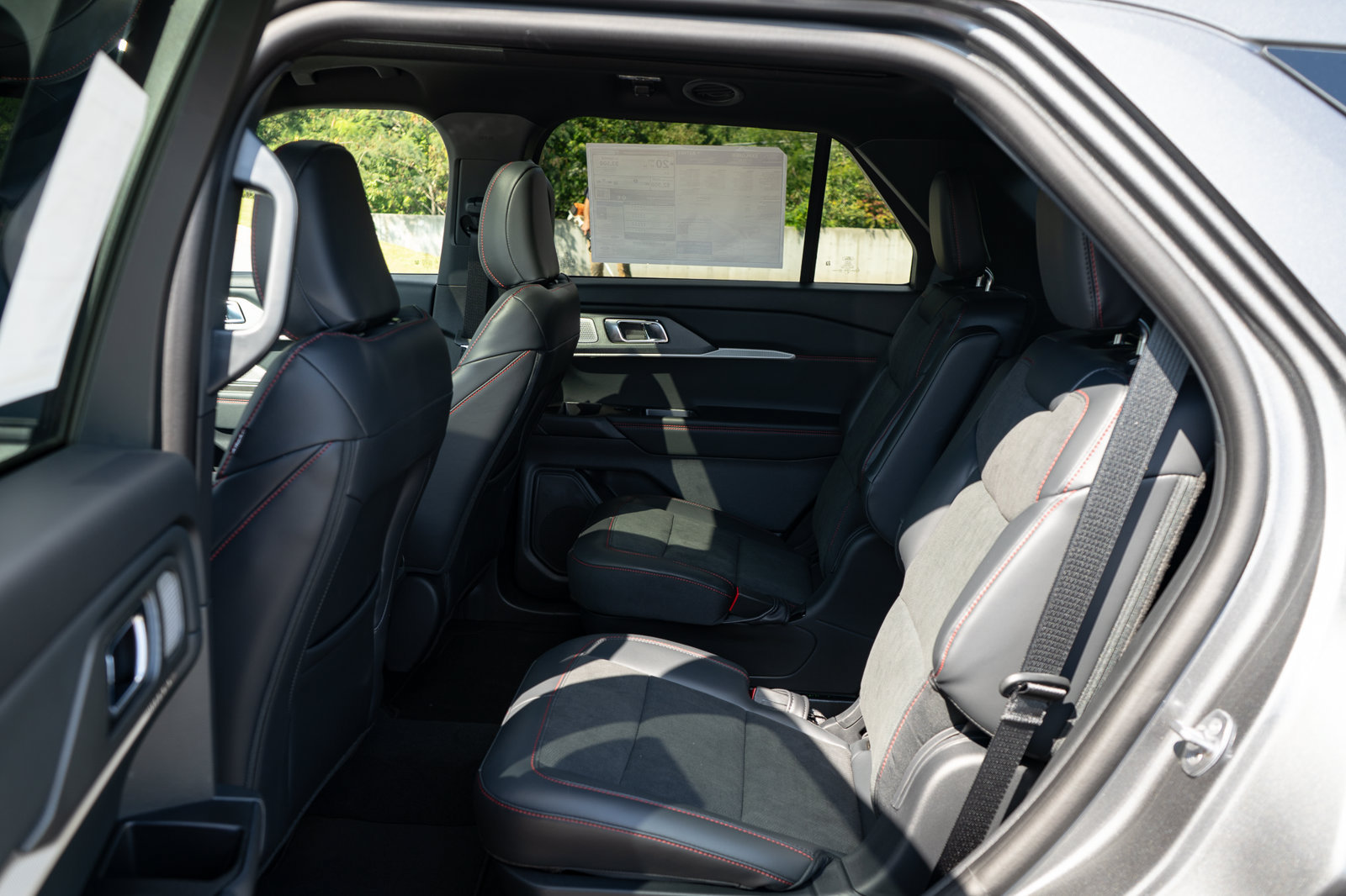 New 2027 Ford Explorer ST w/ Sun And Sound Package AWD/4WD image 36