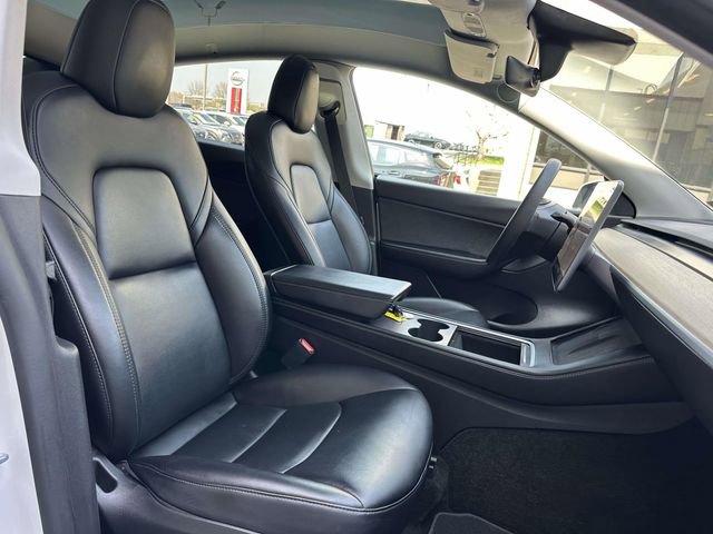 Used 2021 Tesla Model Y Performance image 9