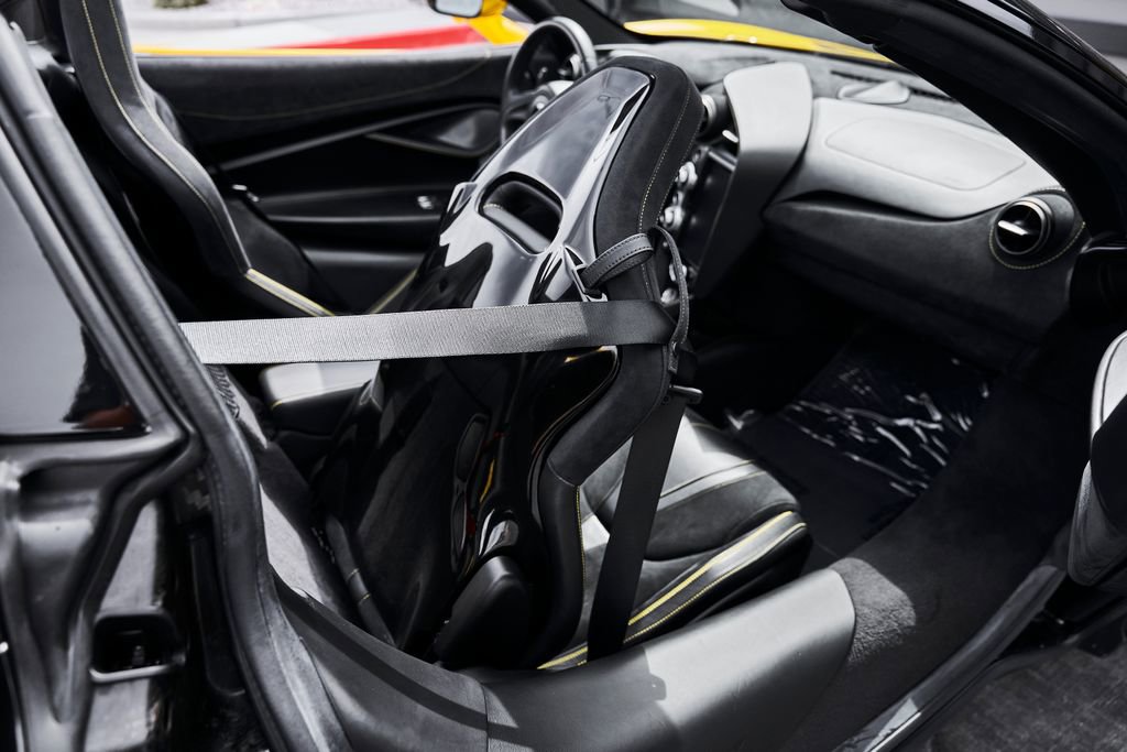 Used 2021 McLaren 720S Luxury RWD image 41