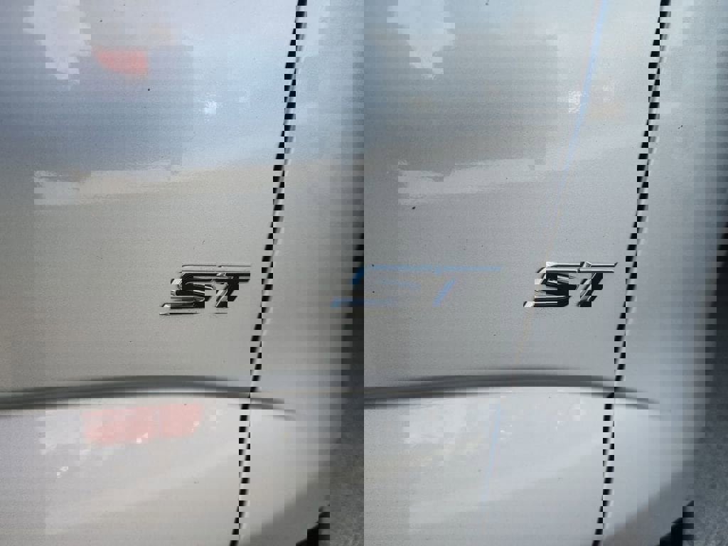 Certified 2022 Buick Enclave Essence w/ Sport Touring Edition image 30