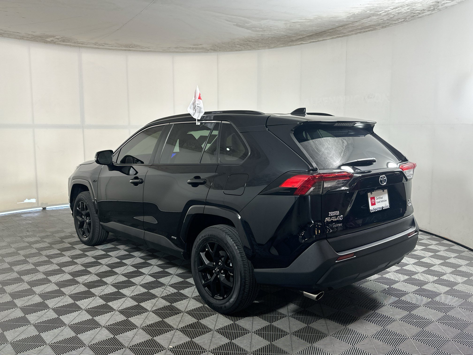 Certified 2024 Toyota RAV4 XLE w/ Convenience Package AWD/4WD image 5