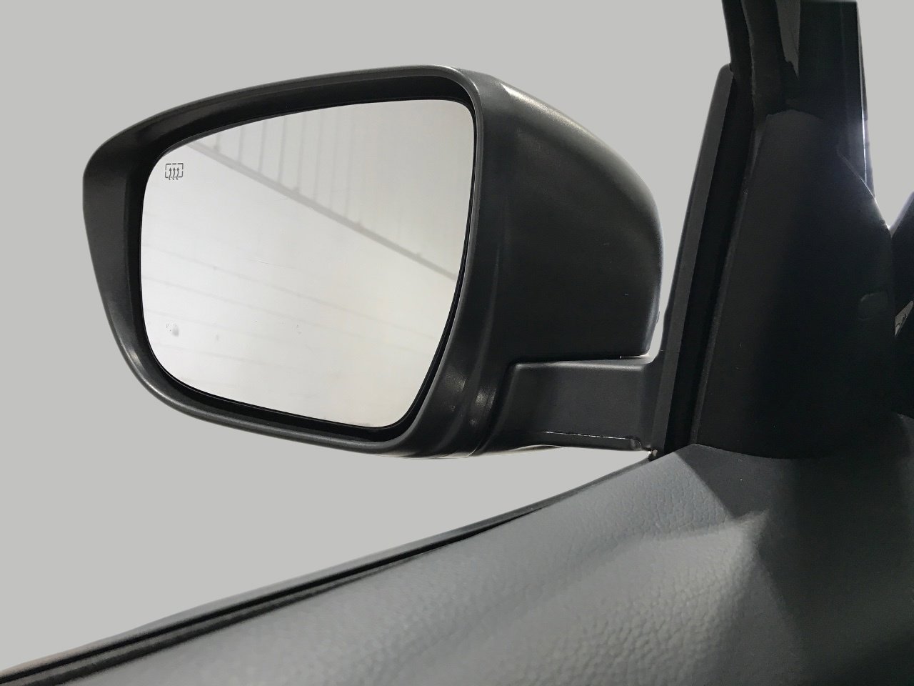 Used 2019 Nissan Rogue SL AWD/4WD image 23