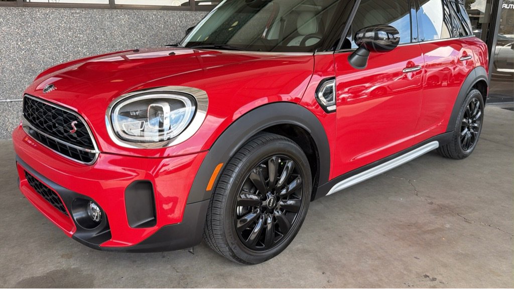 Used 2022 MINI Cooper Countryman S w/ Signature Upholstery Package image 27