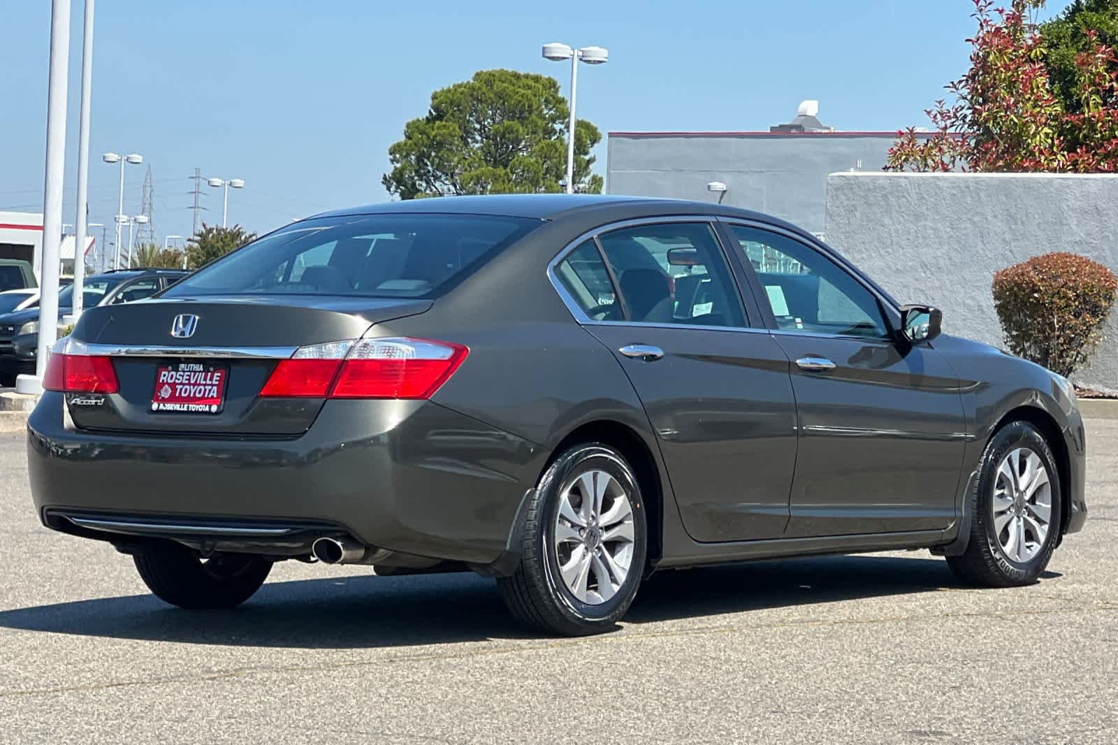 Used 2015 Honda Civic SE image 2