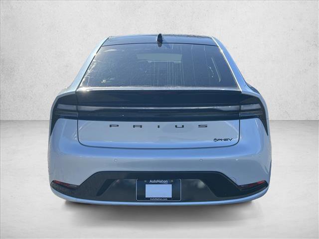 New 2026 Toyota Prius Plug-In Hybrid image 8