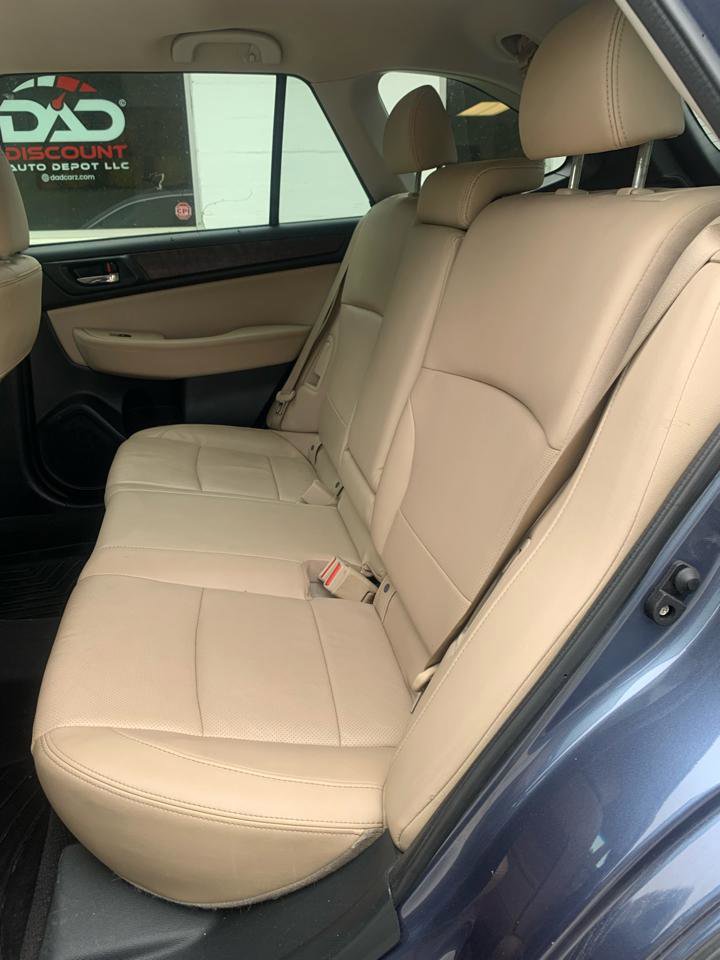Used 2016 Subaru Outback 2.5i Limited AWD/4WD image 8