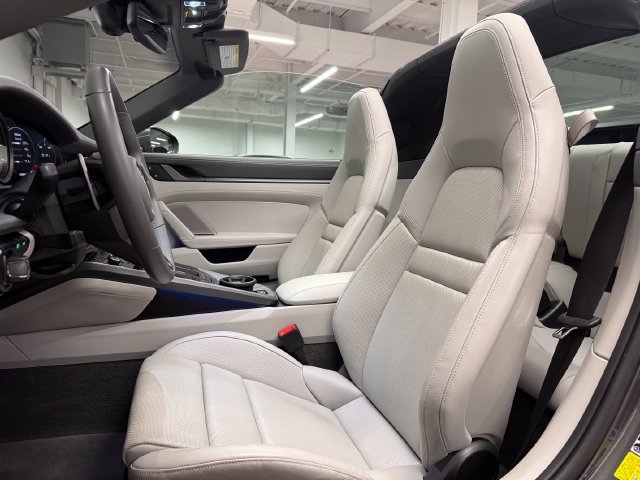 Certified 2024 Porsche 911 Targa 4S AWD/4WD image 27