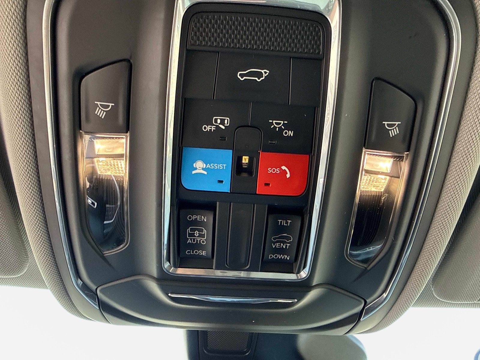 Certified 2023 Jeep Grand Cherokee L Laredo w/ Luxury Tech Group I AWD/4WD image 32
