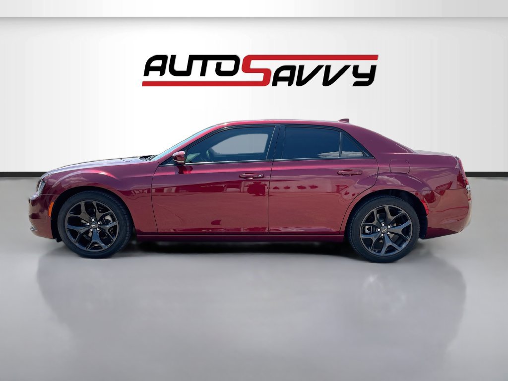 Used 2023 Chrysler 300 S w/ Comfort Group RWD image 4