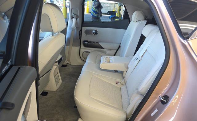 Used 2023 Genesis GV60 Advanced image 9