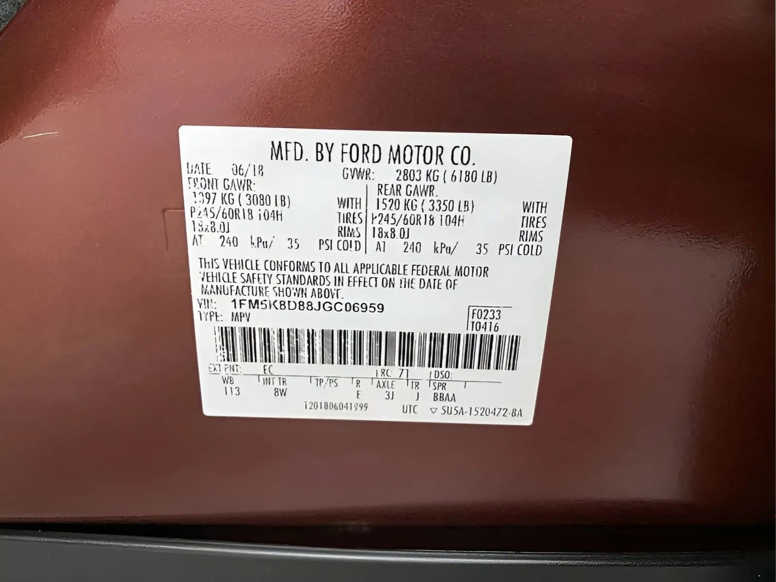 Used 2018 Ford Explorer XLT w/ Equipment Group 201A AWD/4WD image 23