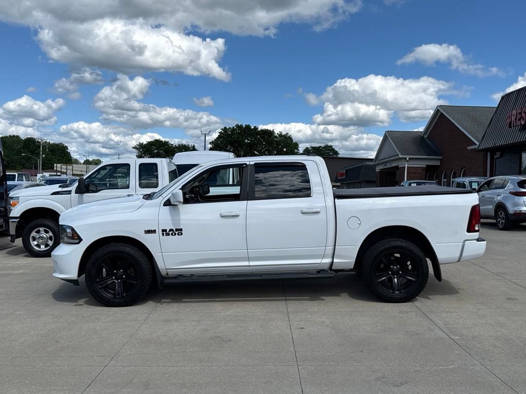Used 2018 RAM 1500 Sport w/ Quick Order Package 26Q Night AWD/4WD image 4