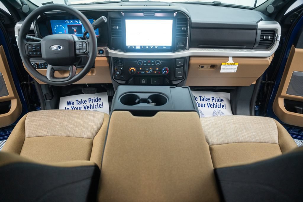 New 2026 Ford F350 XLT w/ XLT Premium Package AWD/4WD image 24