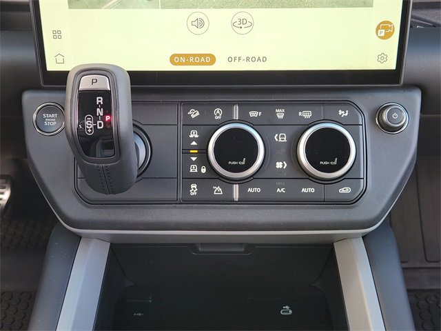 New 2026 Land Rover Defender 130 V8 image 13