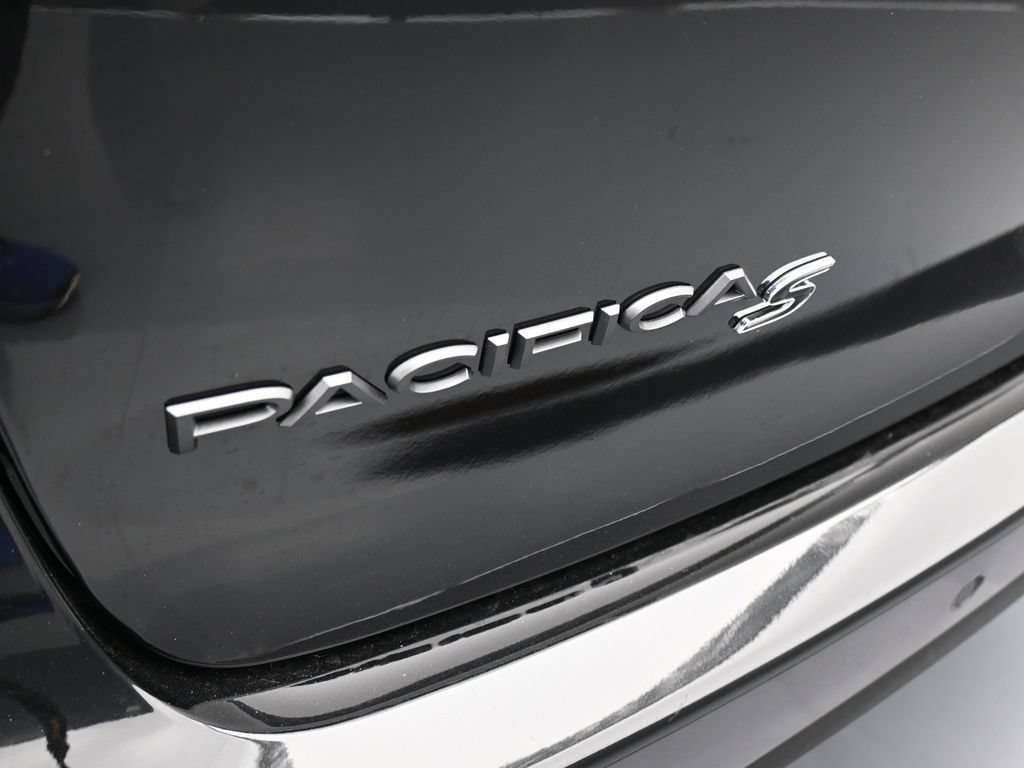 New 2026 Chrysler Pacifica Select w/ S Appearance Package FWD image 36
