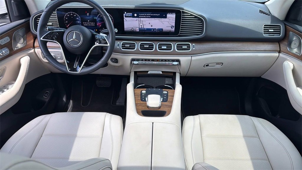 Used 2024 Mercedes-Benz GLE 450 4MATIC image 25