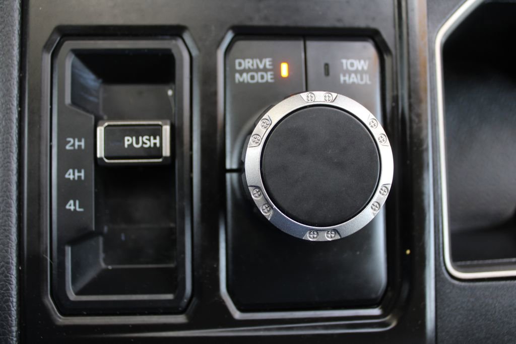 Used 2024 Toyota Tundra Limited image 43