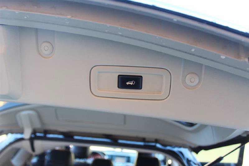 Used 2009 Nissan Murano SL w/ Technology Pkg FWD image 22