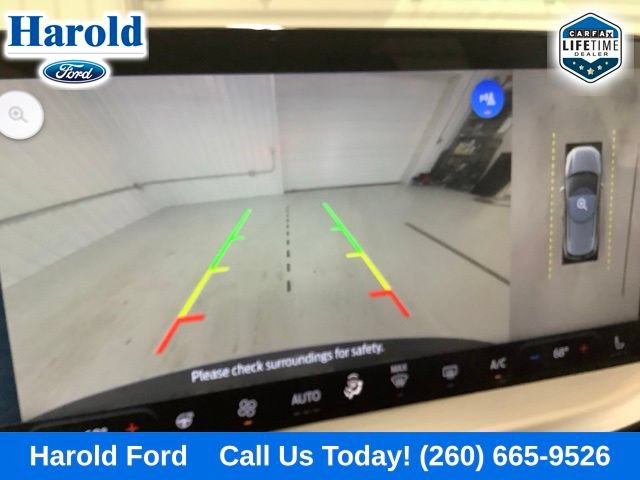Used 2023 Ford Escape Platinum AWD/4WD image 17
