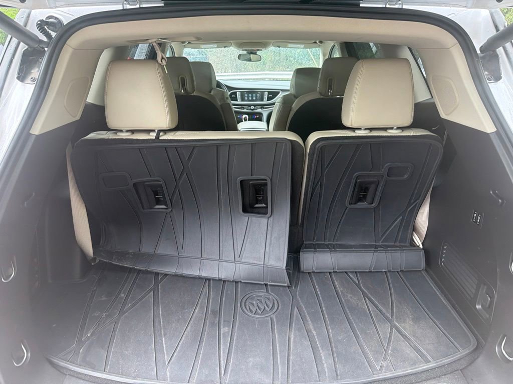 Used 2018 Buick Enclave Premium AWD/4WD image 35