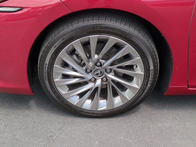 Used 2019 Lexus ES 350 w/ Accessory Package FWD image 9