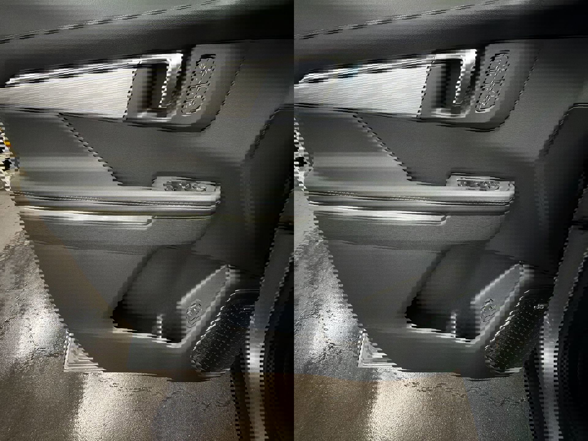 New 2026 Buick Enclave Preferred w/ Power Package image 21