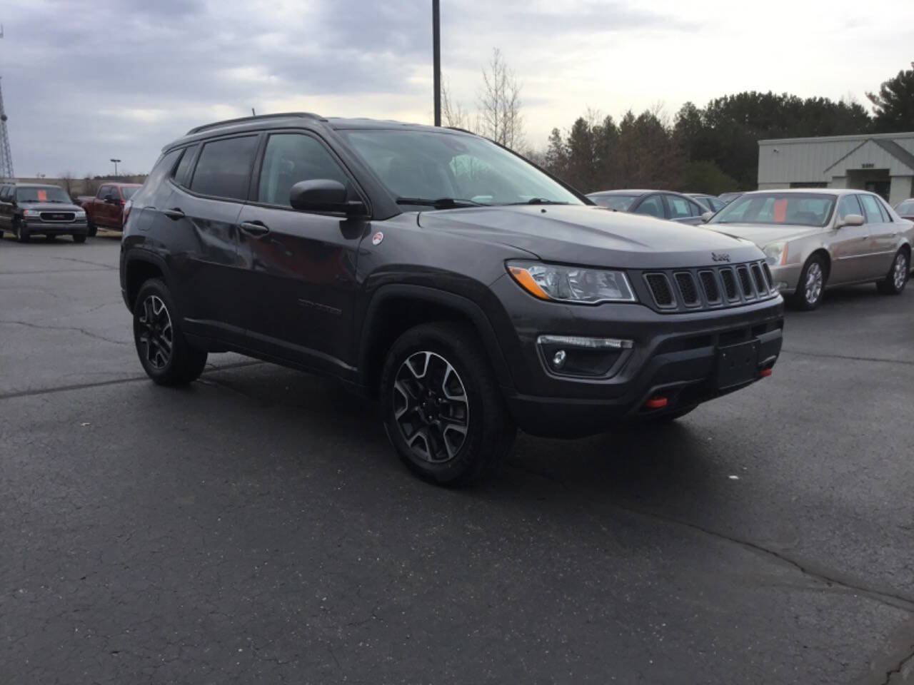Used 2021 Jeep Compass Trailhawk image 1