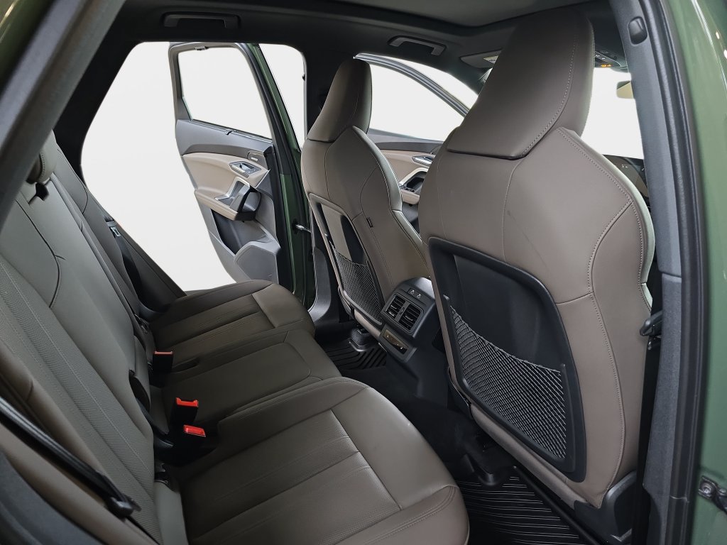 Certified 2025 Audi Q5 Prestige AWD/4WD image 11