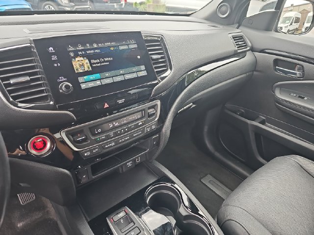 Used 2021 Honda Passport Touring image 23