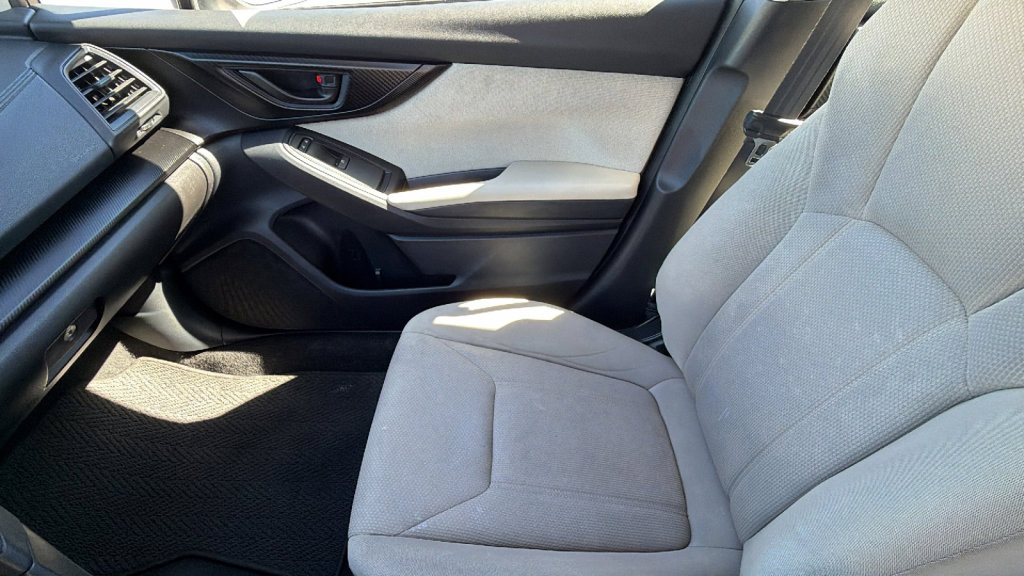 Used 2020 Subaru Impreza 2.0i image 12