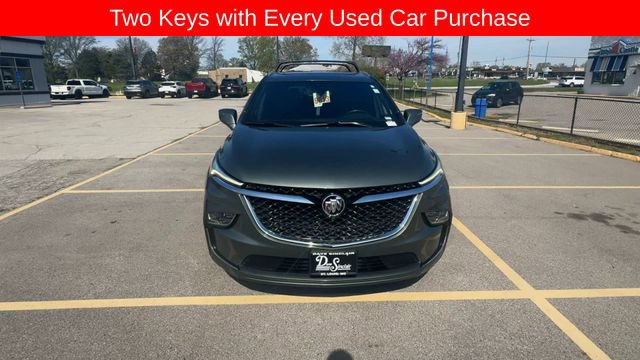 Used 2023 Buick Enclave Avenir w/ Avenir Technology Package image 3