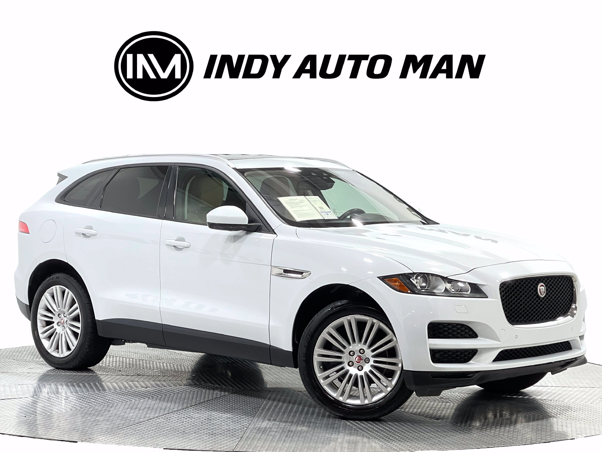 Used 2018 Jaguar F-PACE Premium AWD/4WD image 2
