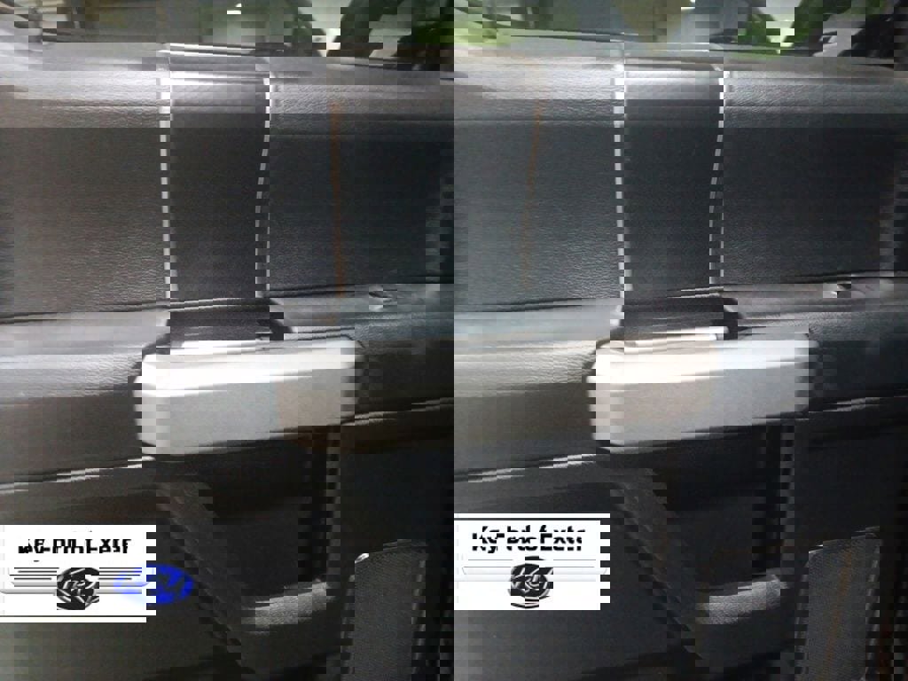 Used 2018 Ford F150 Raptor w/ Equipment Group 802A Luxury image 19