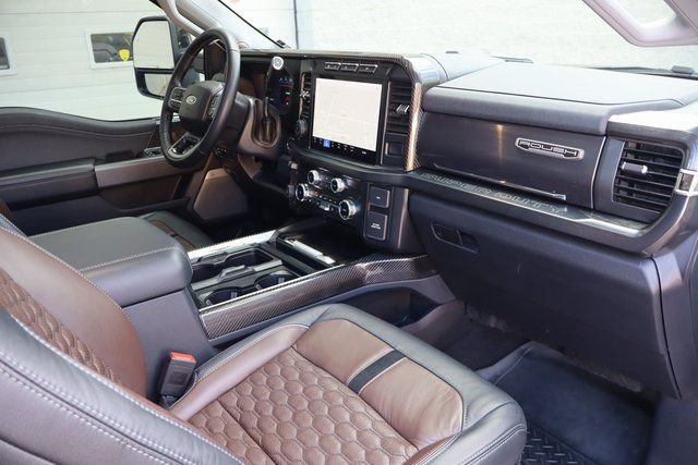Used 2024 Ford F250 Lariat w/ Lariat Ultimate Package image 41