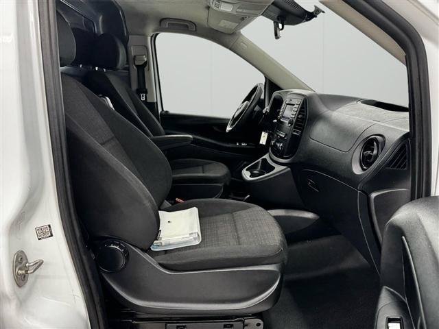 Used 2020 Mercedes-Benz Metris image 14